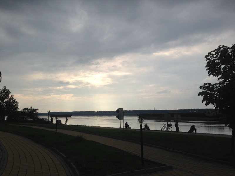 Нивото на Дунав при Лом премина 750 см и със