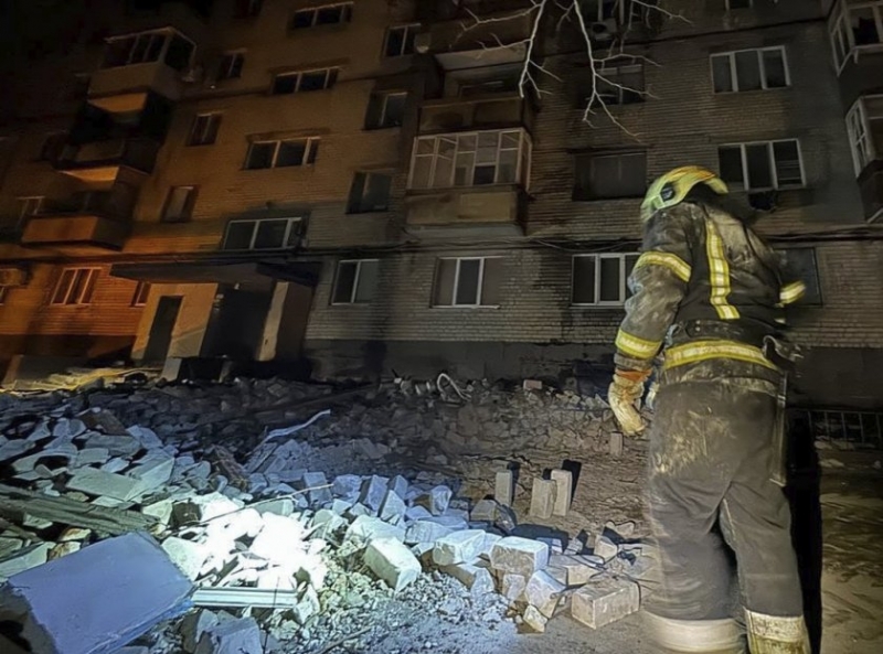 Един човек е загинал а трима са ранени при руски