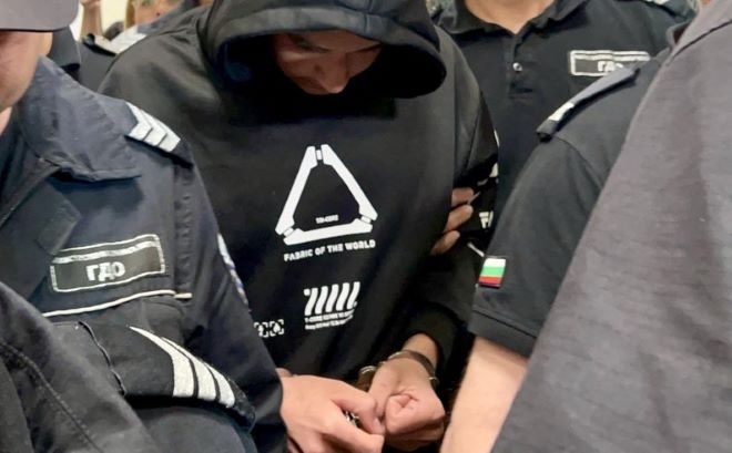 Обвиняемият за убийството на Магдалена от Хасково сам пожелал да остане в ареста