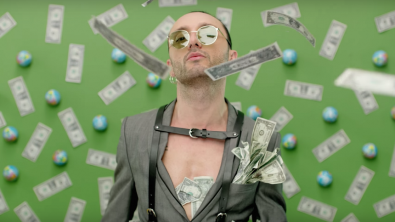 Срещу турската поп звезда Мабел Матиз се води разследване в