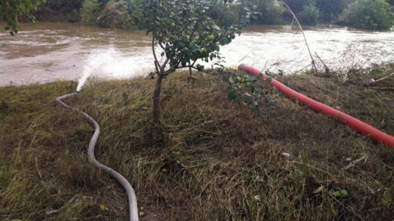 Опасност от преливащи реки и активизиране на свлачища предстои след