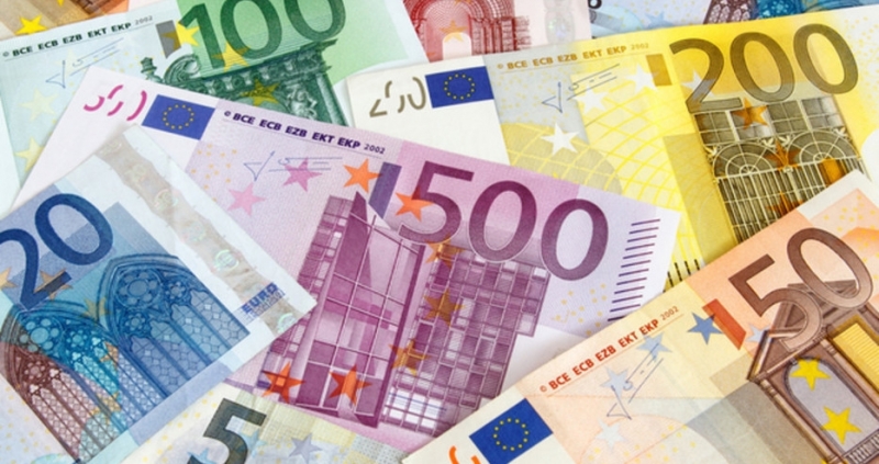 Икономистът Лъчезар Богданов и финансистът Емил Хърсев коментираха в сутрешния