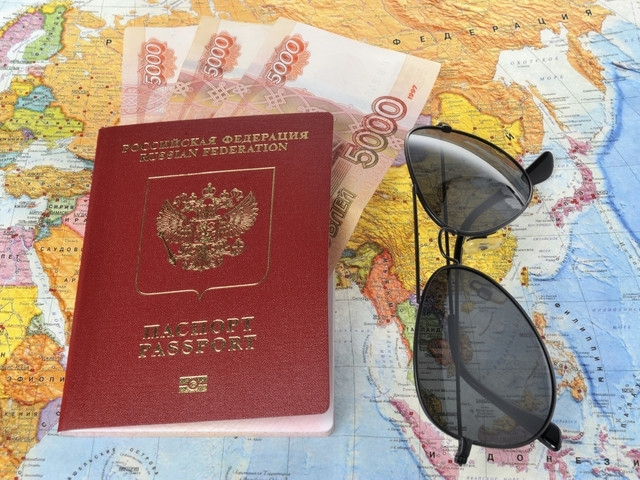 Руските туристи които имат визови проблеми със Запада заради войната