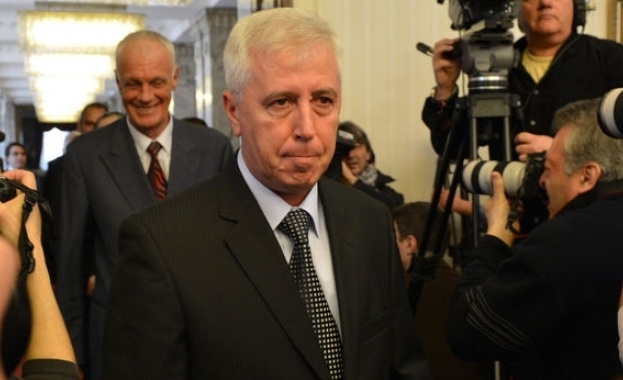 Фирми за които се твърди че са близки до министъра