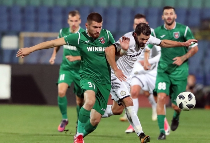 Отборите на Ботев Враца и Славия завършиха 0 0 в първия