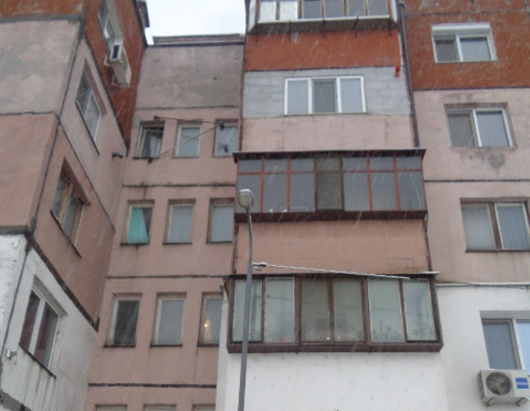 Частен съдебен изпълнител продава на търг тристаен апартамент във Видин