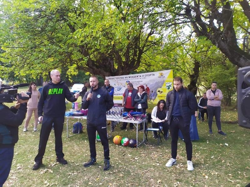 Над 200 ученици се включиха в поредното издание на туристическия