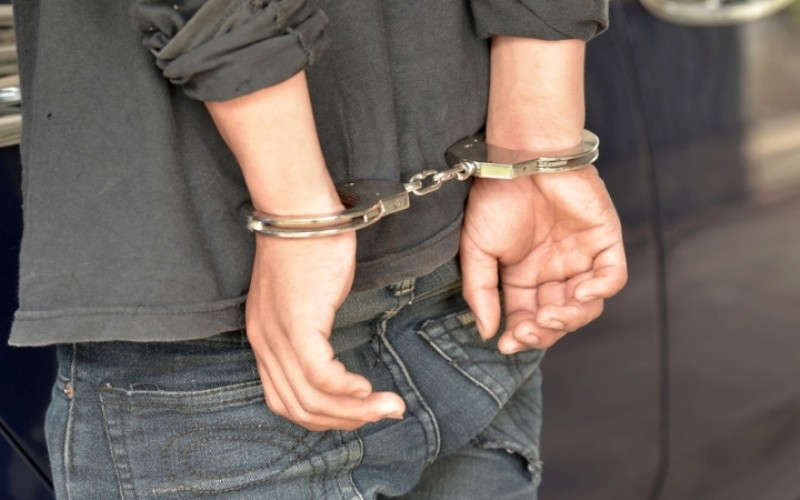 Задържаха бащата пребил лекарка в Монтана на Бъдни вечер съобщиха