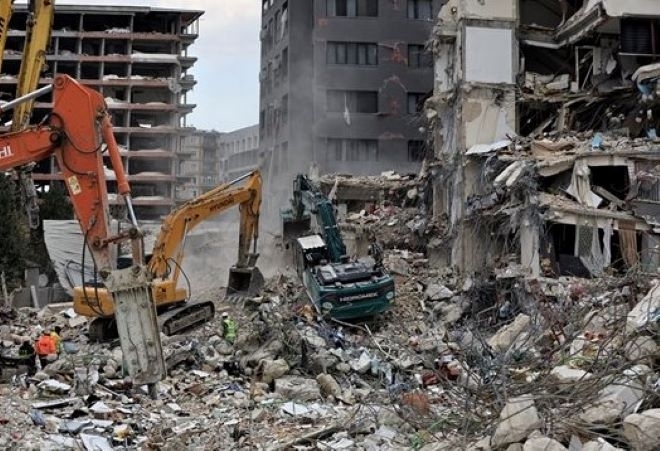 Сеизмолози изчислиха огромната вероятност трус от над 7 да срине Истанбул