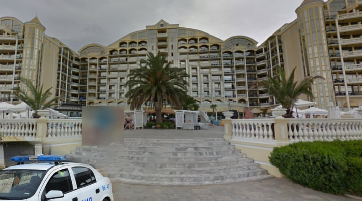 Двамата нидерландски граждани които тази сутрин бяха намерени мъртви в