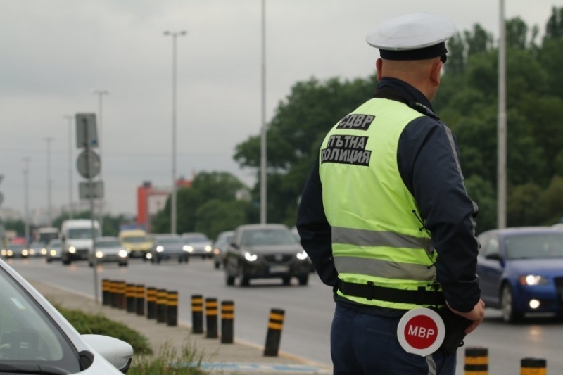 Дни преди студентския празник 8 декември от Пътна полиция