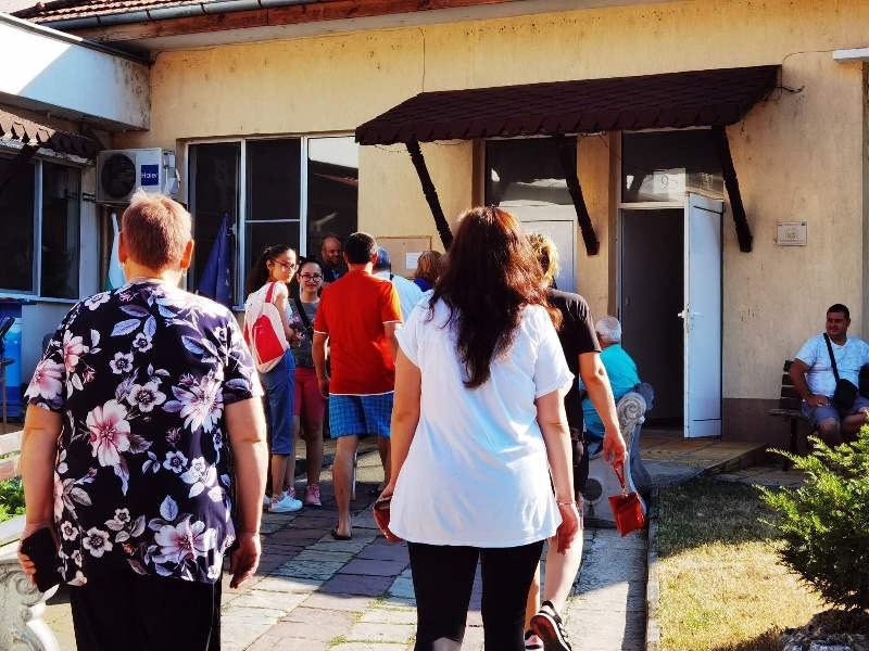 Представителите на коалиция ГЕРБ СДС във Враца изпратиха сигнал до ЦИК