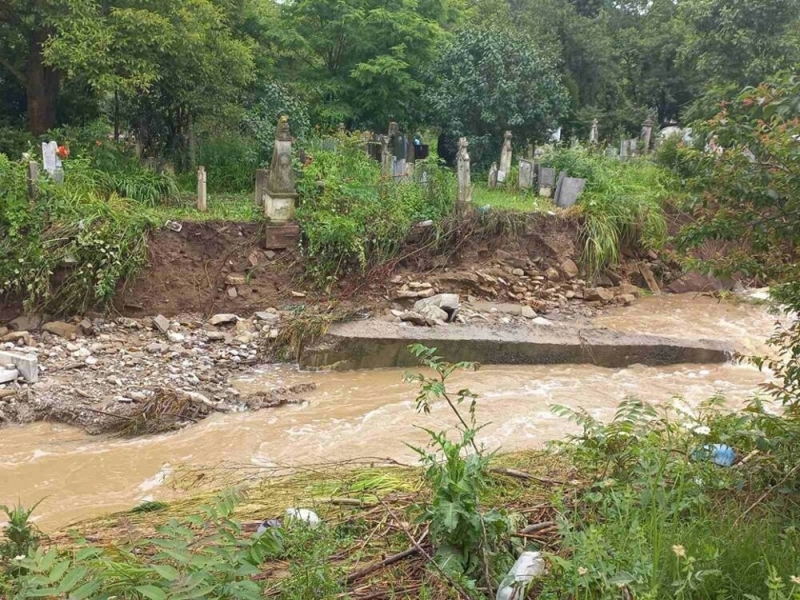 Кметът на Община Мездра Иван Аспарухов отмени заповедта си за