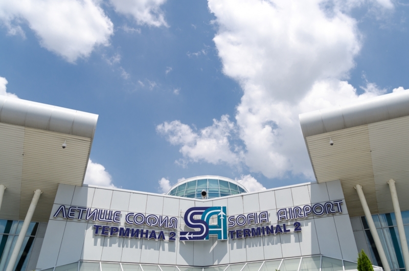 Пиян пътник принуди самолет да кацне аварийно в София