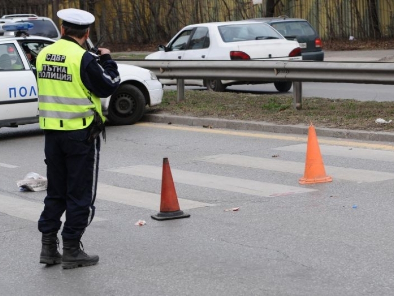 Лек автомобил е блъснал пешеходец във Враца съобщиха от пресцентъра