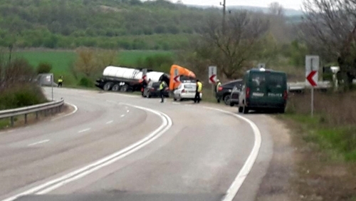 Катастрофа взе жертва край шуменското село Струйно Блъснали са се