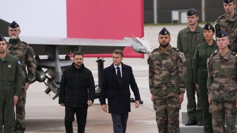 Украйна сключи историческа сделка с Париж за до 100 френски изтребителя