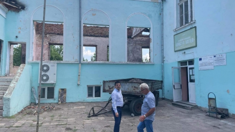 Изнесени срещи в Грамада Раковица и Макреш проведе областният управител