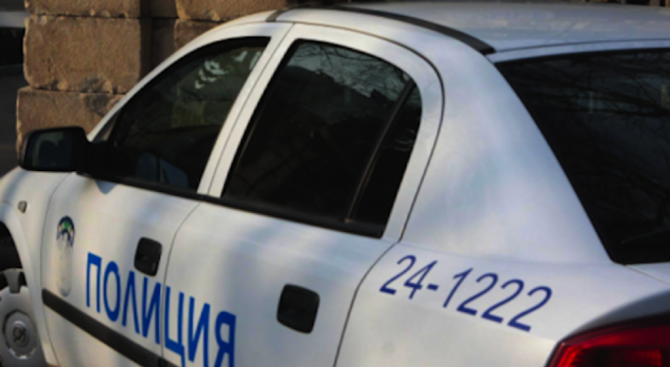 16 автомобила са били потрошени в нощта срещу петък в