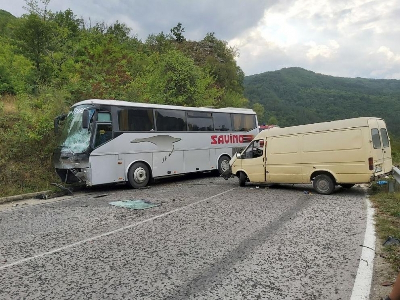 Дете пострада при челен удар край Гоце Делчев Тежката катастрофа