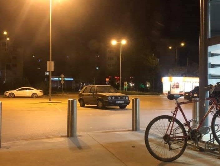 Видинчани са станали свидетели на поредното безумно паркиране научи агенция