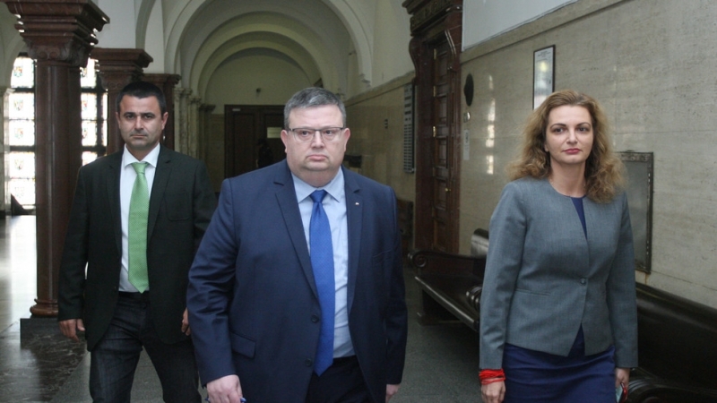 Главният прокурор Сотир Цацаров изрази мнение, че е крайно време