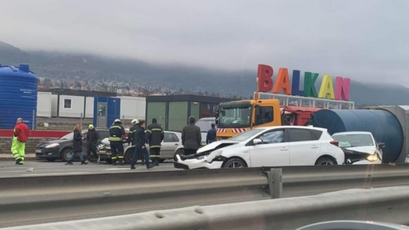 Водачът причинил катастрофата с 9 коли в центъра на София