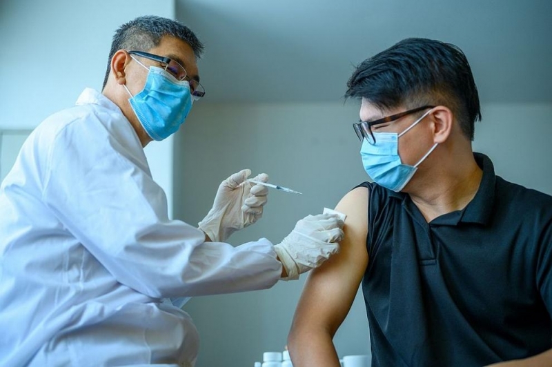 Около 760 000 южнокорейци които са получили първа доза от ваксината