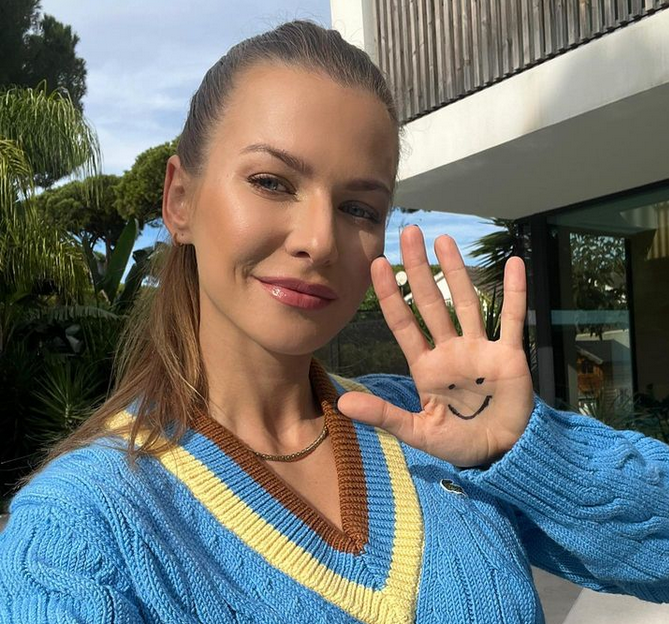 В неделя бе даден стартът на Световното първенство по футбол