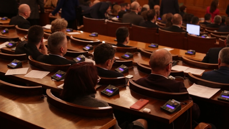 България ще изпрати военна помощ на Украйна Това решение бе