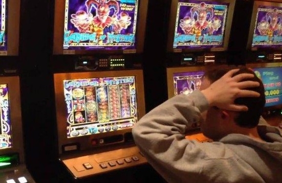 Криминално проявен вилня в казино във Враца съобщиха от областната