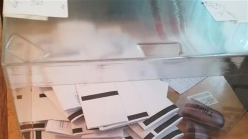 Всички секционни избирателни комисии са отворени в област Монтана съобщиха