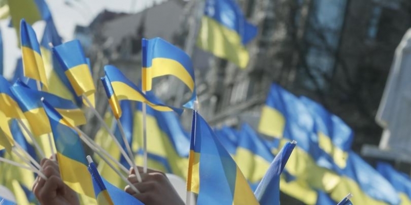 Истинска армия от онлайн експерти са в готовност да предотвратят