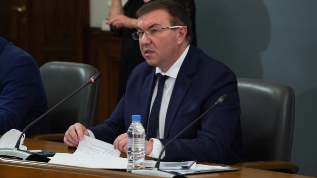 Правителството прие Националния план за ваксиниране срещу COVID 19 съобщи на брифинг