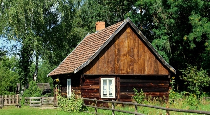 Малката Божидарка Господинова избягала от родния си дом за да