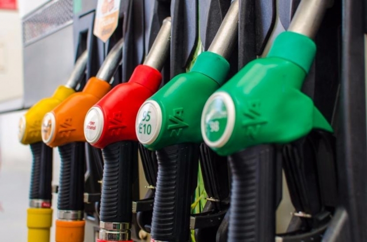 Цените на горивата тръгнаха нагоре За седмица повишението е с 4 5 стотинки