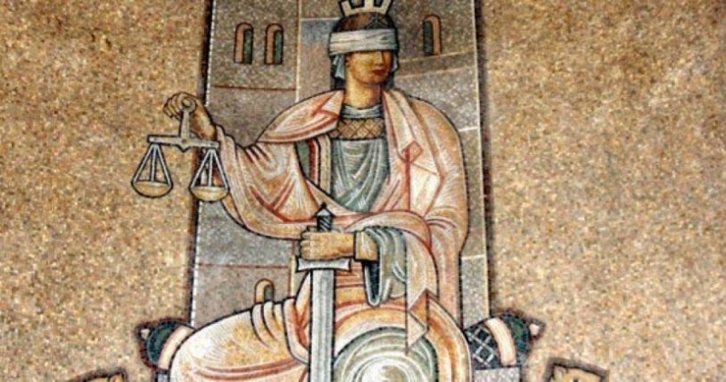 Обвиняем за умишлено убийство на съпругата си извършено с особено