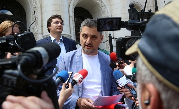 БСП внася в прокуратурата 7 сигнала за нарушения по време