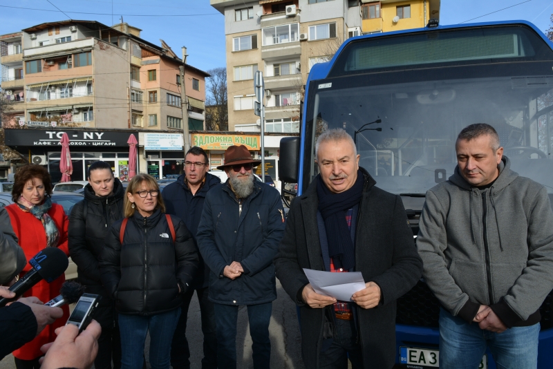 Осемте зарядни станции за електробуси в Монтана вече работят Те