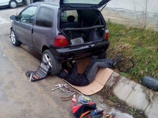 Ремонтите на автомобилите освен дребните ще бъдат забранени след приемането