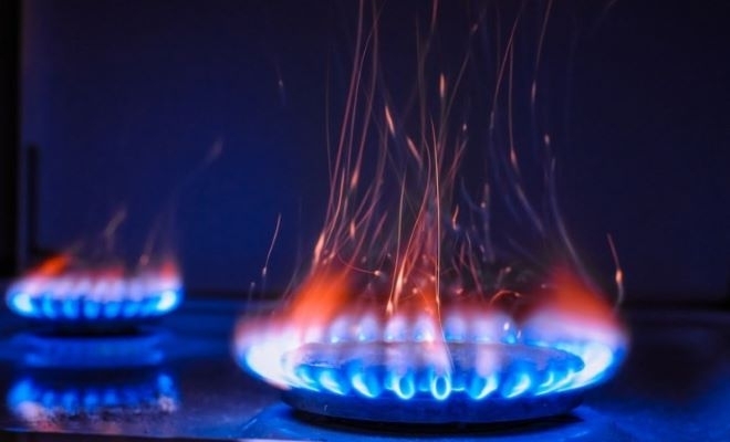 Цената на природния газ в Европа продължи да пада тази