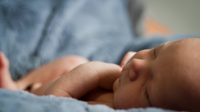 Новородено бебе заразено със сифилис се роди в Монтана научи