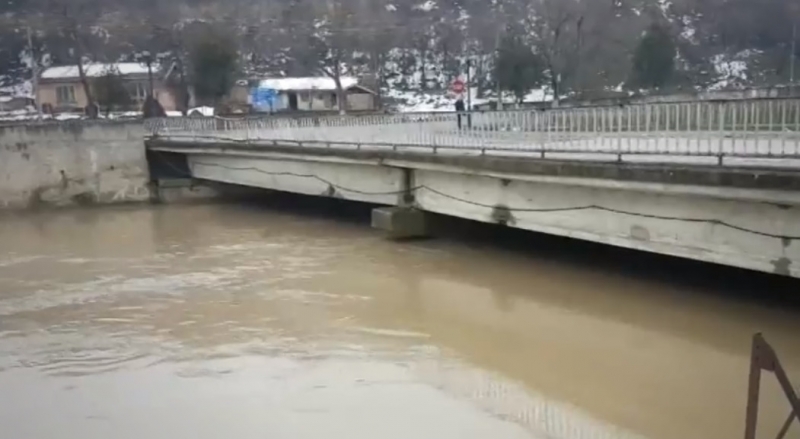 От сутринта нивото на река Скът при Мизия е вдигнато