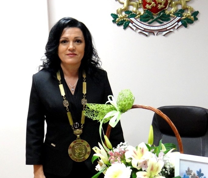 Кметът на Борован инж Десислава Тодорова поздрави полицаите за празника