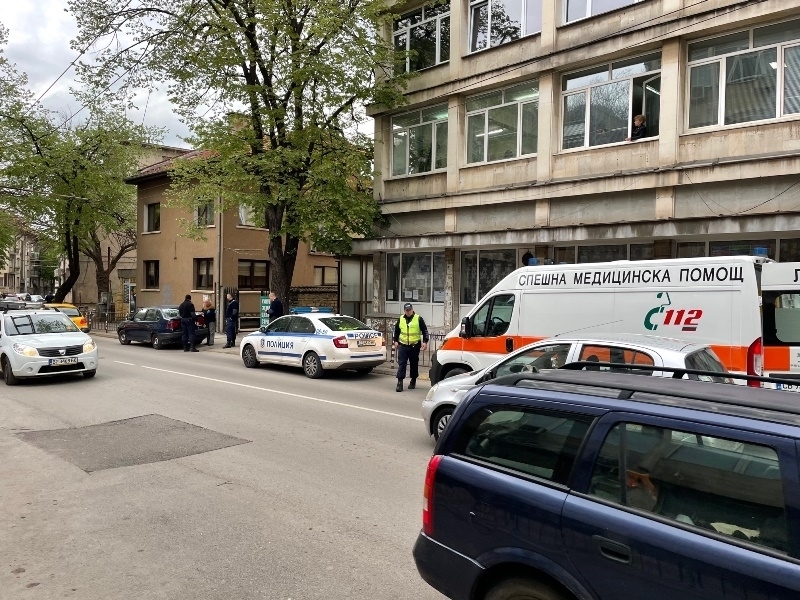 Дядо помете своя наборка на кръстовище в Монтана и избяга