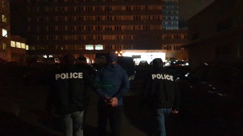 Служители на ГДНП задържаха мъж издирван от австрийските власти Арестът