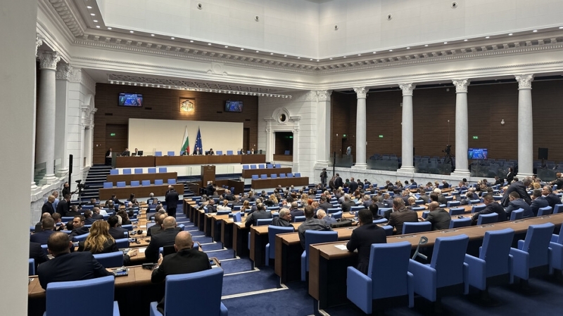 Депутатите гласуваха втория вот на недоверие към кабинета Денков Той