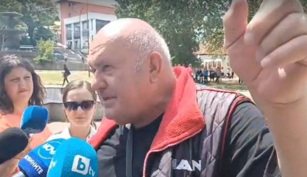 Докато сме живи и ги споменаваме тези хора няма да