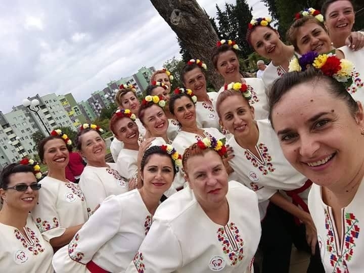 Обогатени с нови впечатления и заредени с положителни емоции се