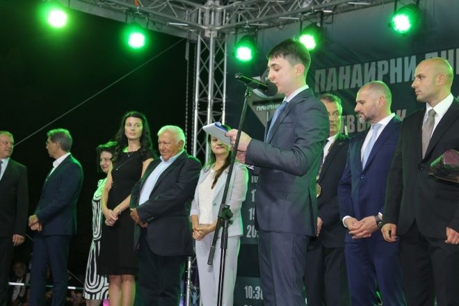 Тържествено отбелязаха Деня на Бяла Слатина /снимки/